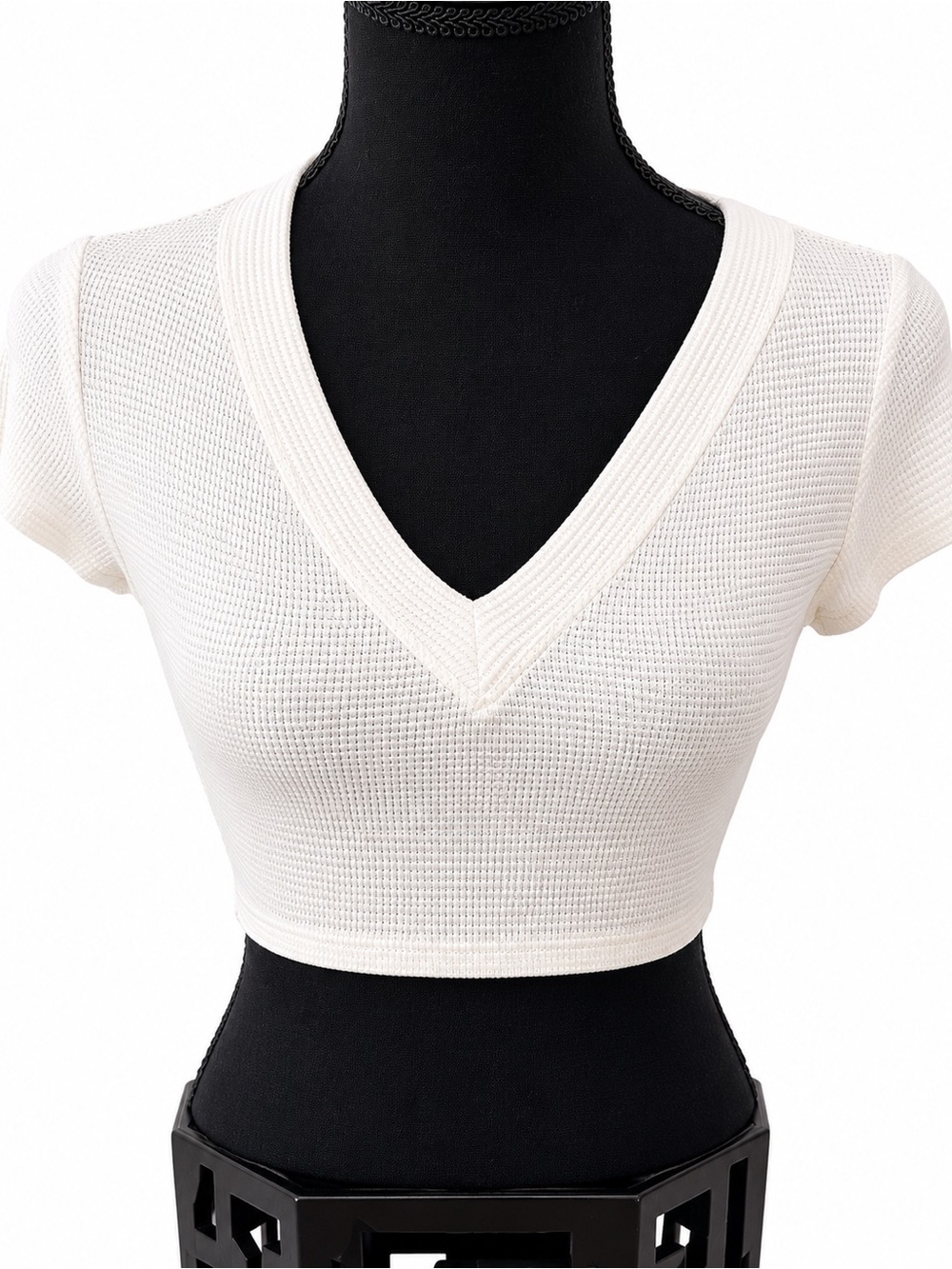 Madewell MWL Ivory Waffle Knit Cropped V-Neck Tee Top NWOT Size Medium